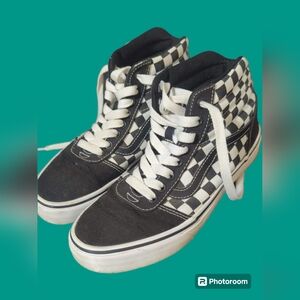 Vans | Checkered | High tops